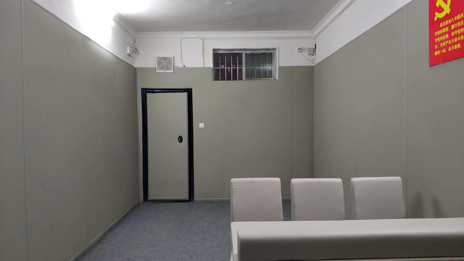 防撞軟包是紀(jì)委談話室的重要墻壁保護(hù)材料